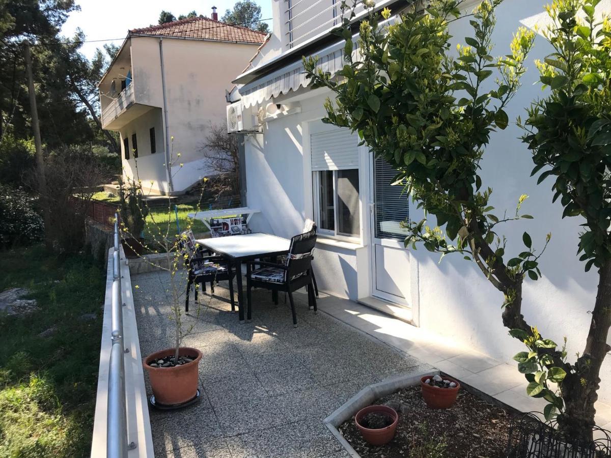 Tona Apartments トロギール エクステリア 写真